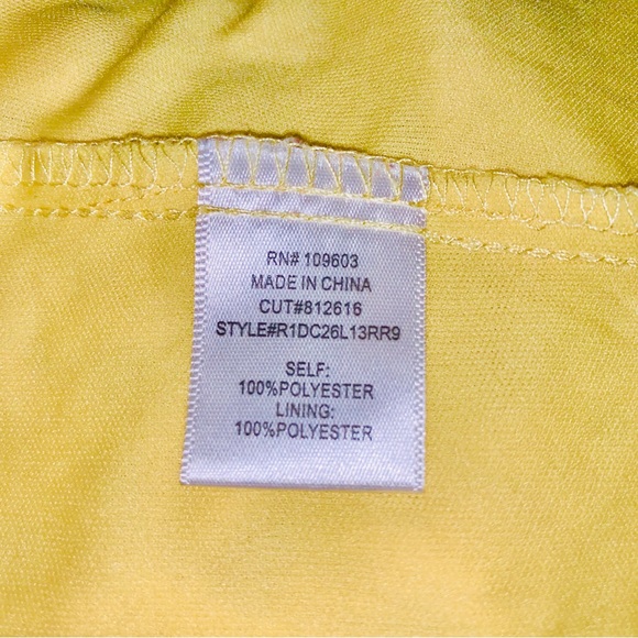 Rabbit Rabbit Rabbit Designs Crochet Stretch Fit and Flare Yellow Dress Small - Picture 4 of 4